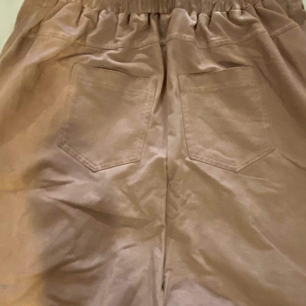 Capris pants